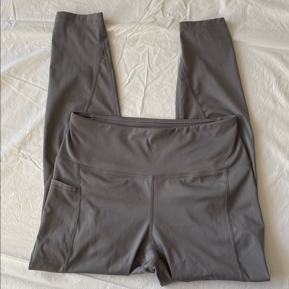 Athlio Gray High-Waisted Leggings